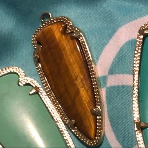 Single Kendra Scott Sky Tigers Eye